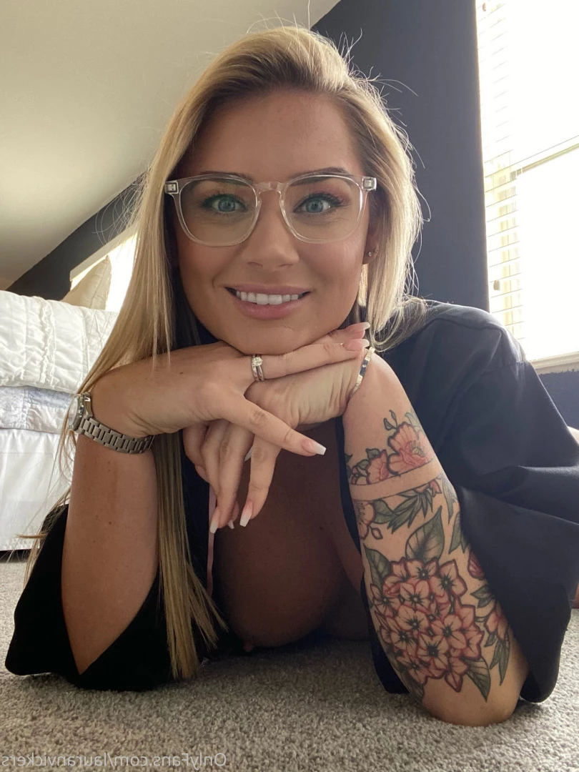 Mommy Lauran Vickers 💕 VIP [ lauranvickers ] Onlyfans leaked photo 9888453 on Hotleaks.tv