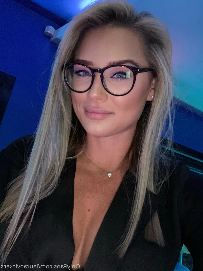 Mommy Lauran Vickers 💕 VIP [ lauranvickers ] Onlyfans leaked photo 15270924 on Hotleaks.tv