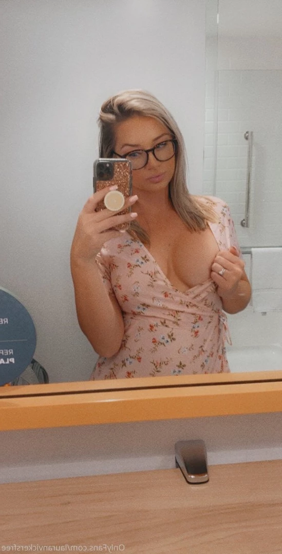 Mommy Lauran Vickers 💕 [ lauranvickersfree ] Onlyfans leaked photo 3886234 on Hotleaks.tv