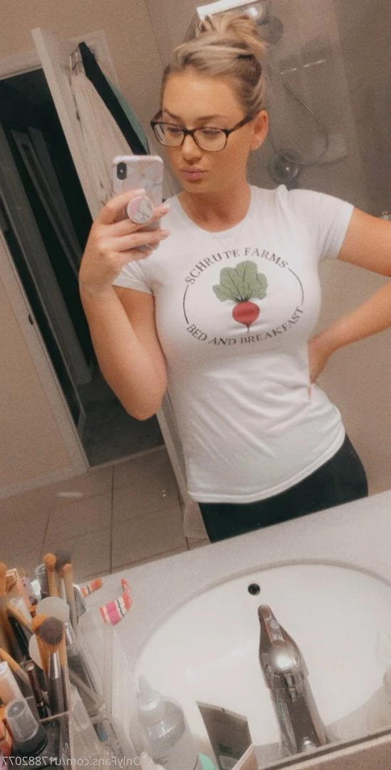 Mommy Lauran Vickers 💕 [ lauranvickersfree ] Onlyfans leaked photo 3946329 on Hotleaks.tv