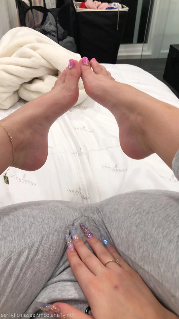𝟭𝟵𝓎𝑜 &amp; 𝗠𝗢𝗟𝗗𝗢𝗩𝗜𝗔𝗡❤️‍🔥 [ leezapeach ] Onlyfans leaked photo 10298938 on Hotleaks.tv