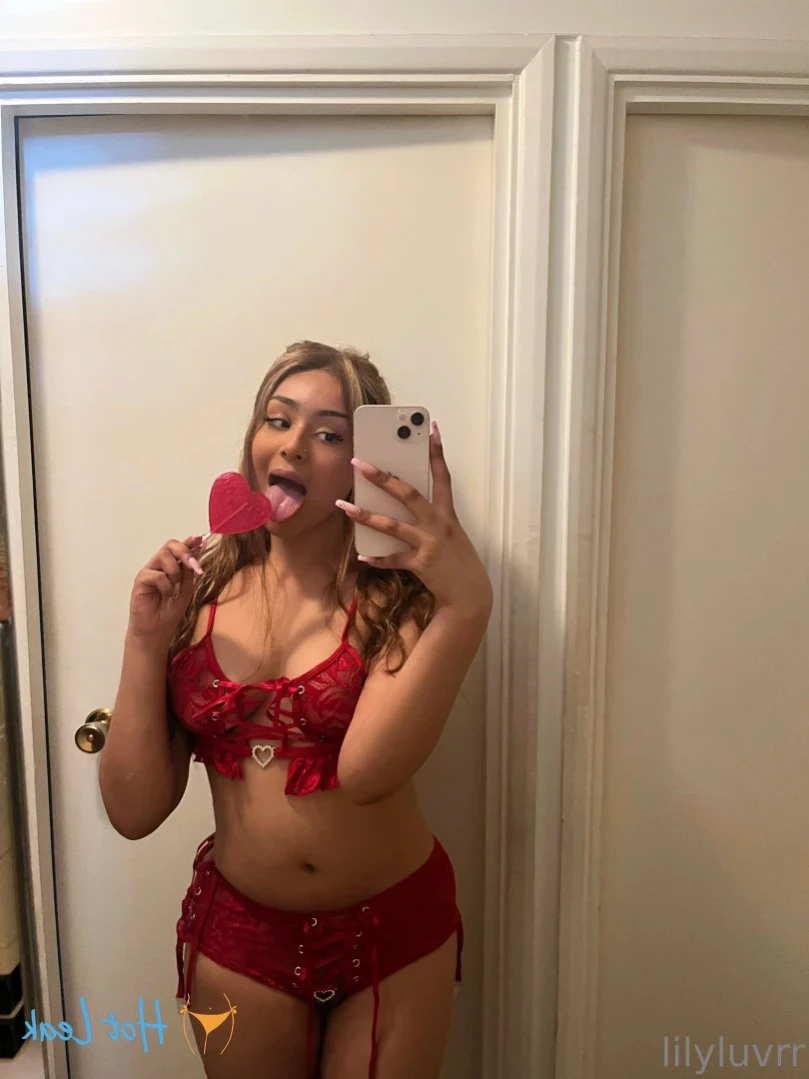 ♡ lilyluvrr ♡ [ lilyluvrr ] Onlyfans leaked photo 15106323 on Hotleaks.tv