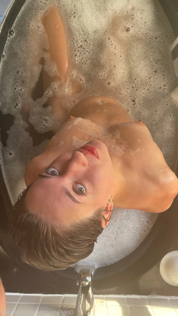 Luna the Noodle [ lunathenoodle ] Onlyfans leaked photo 3897279 on Hotleaks.tv