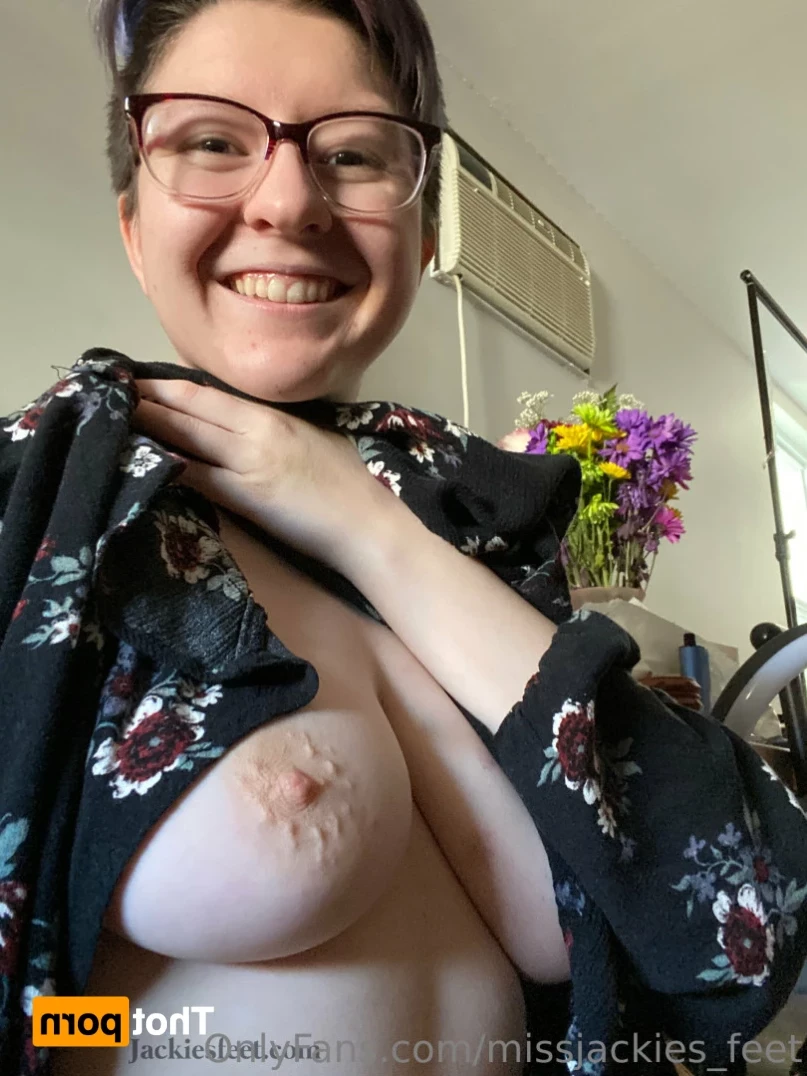 Miss Jackie [ missjackies_feet ] Onlyfans leaked photo 14134559 on Hotleaks.tv
