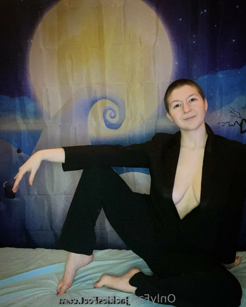 Miss Jackie [ missjackies_feet ] Onlyfans leaked photo 16166198 on Hotleaks.tv