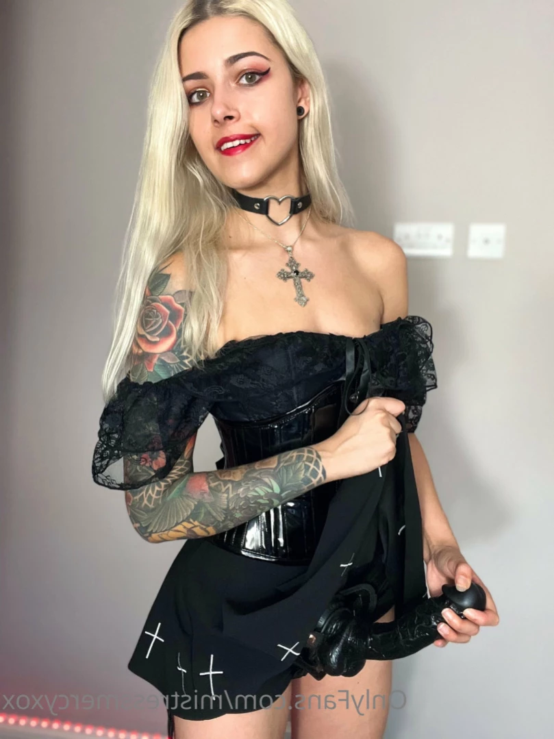 mistressmercyxox Onlyfans leaked photo 12721239 on Hotleaks.tv