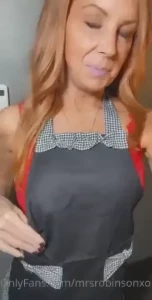Mrs. Robinson FREE [ mrsrobinsonxo ] Onlyfans leaked video 18313914 on Hotleaks.tv
