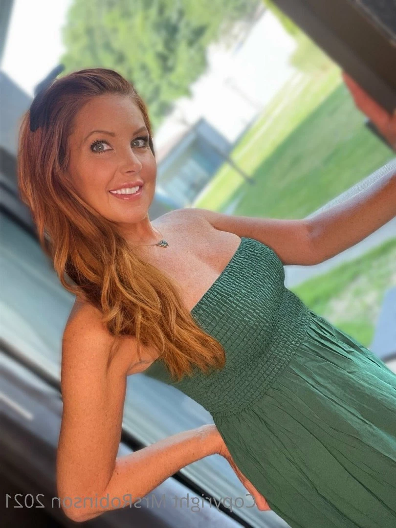 Mrs. Robinson FREE [ mrsrobinsonxo ] Onlyfans leaked photo 2164795 on Hotleaks.tv
