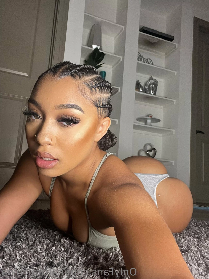 Bubble Booty💋 [ naturalchina ] Onlyfans leaked photo 9570804 on Hotleaks.tv
