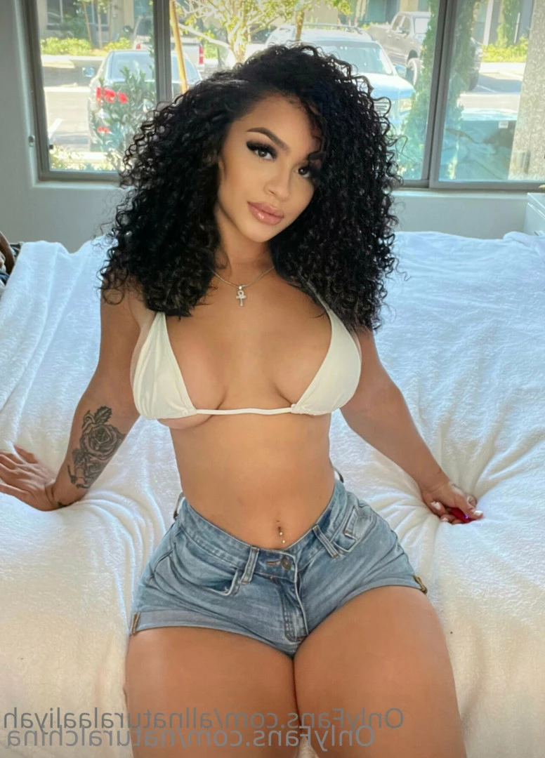 Bubble Booty💋 [ naturalchina ] Onlyfans leaked photo 9573348 on Hotleaks.tv
