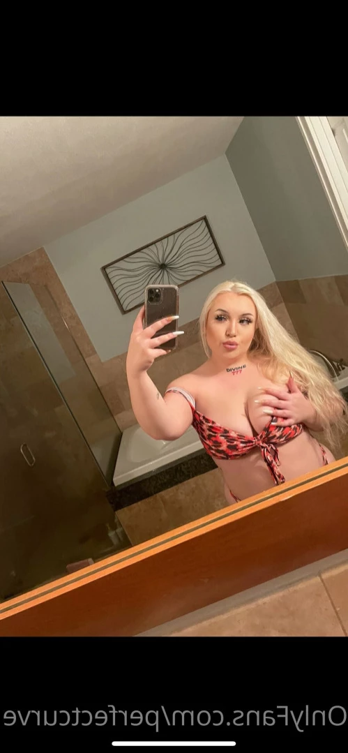 perfectcurve Onlyfans leaked photo 14730079 on Hotleaks.tv