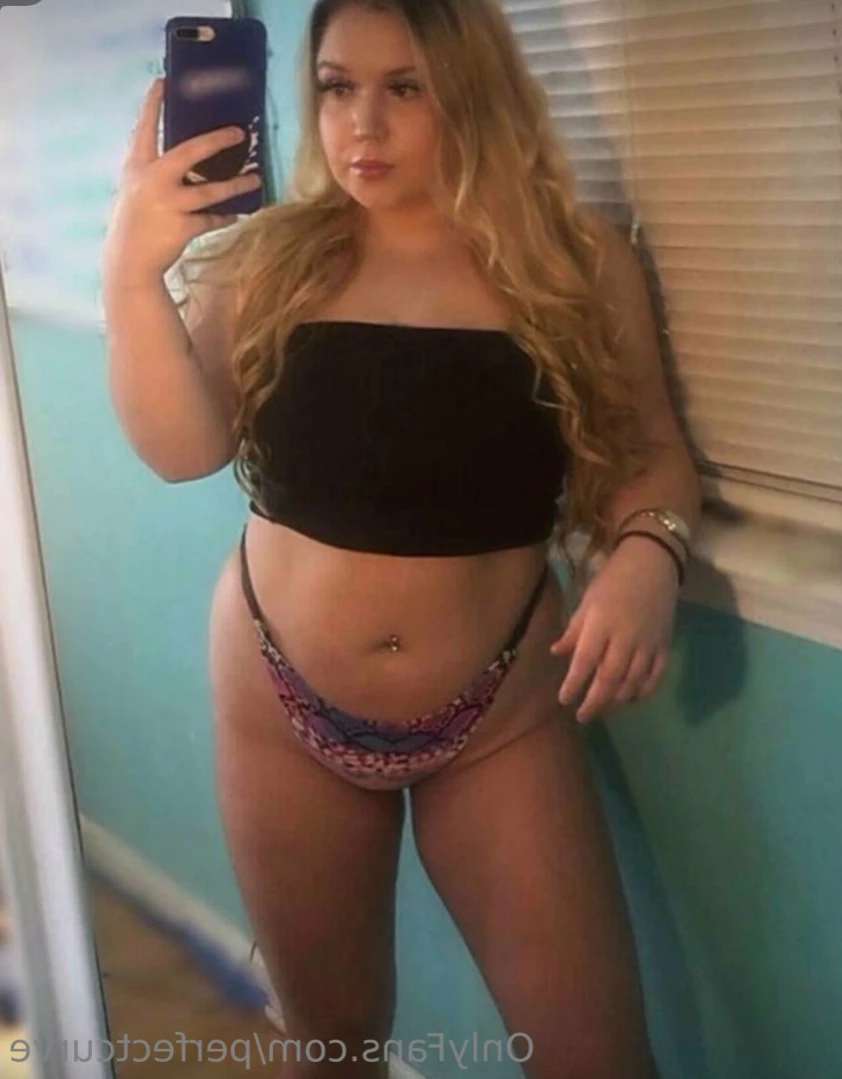 perfectcurve Onlyfans leaked photo 16182515 on Hotleaks.tv