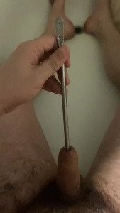 2505637