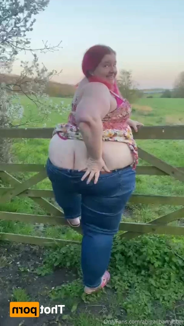 Abigail Barry BBW [ abigailbarrybbw ] Onlyfans leaked photo 12174363 on Hotleaks.tv