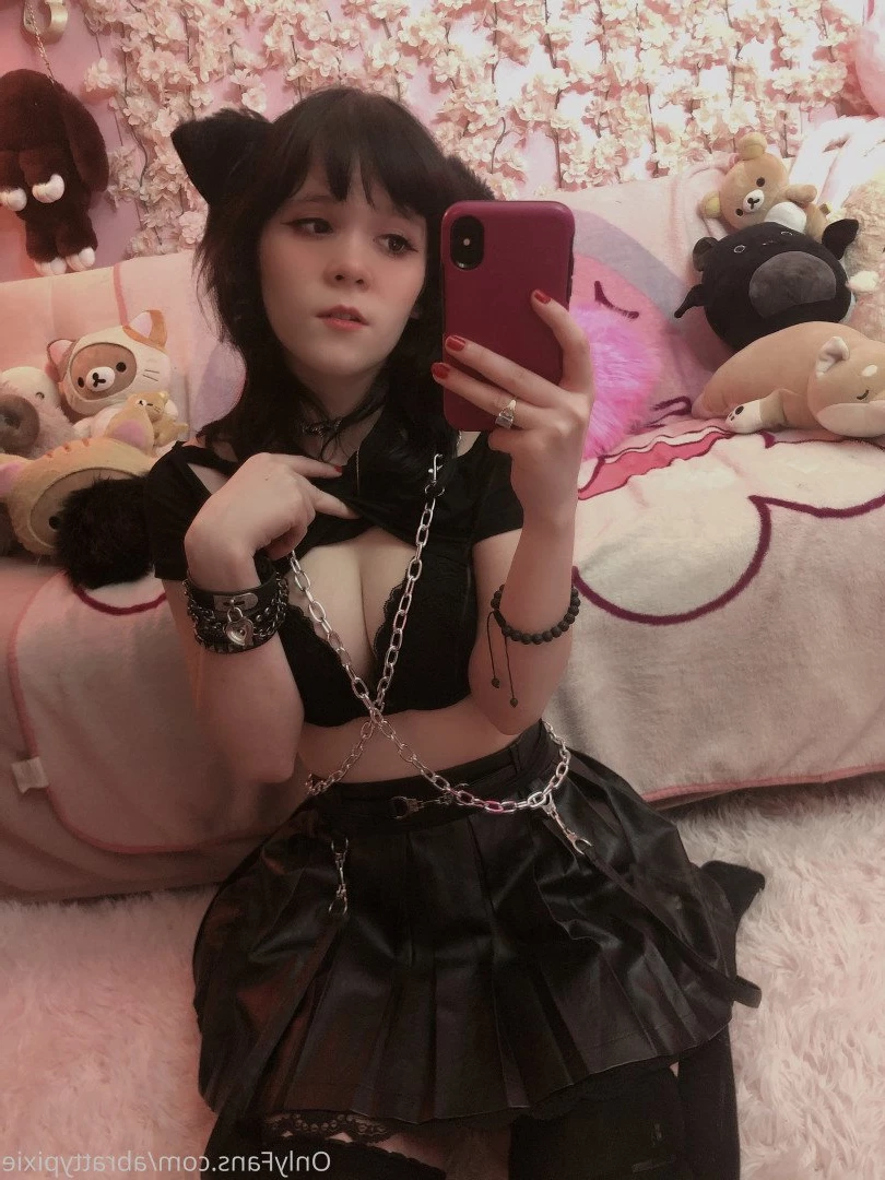 Pixie 🖤✨ [ abrattypixie ] Onlyfans leaked photo 4054920 on Hotleaks.tv