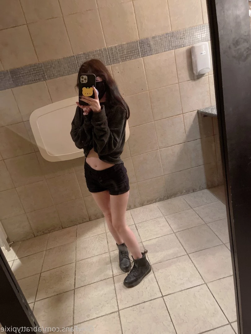Pixie 🖤✨ [ abrattypixie ] Onlyfans leaked photo 4146673 on Hotleaks.tv