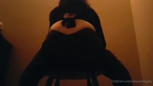 4853854