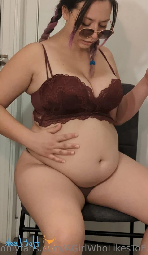 AGirlWhoLikesToEat🦭 [ agirlwholikestoeat ] Onlyfans leaked photo 16421141 on Hotleaks.tv