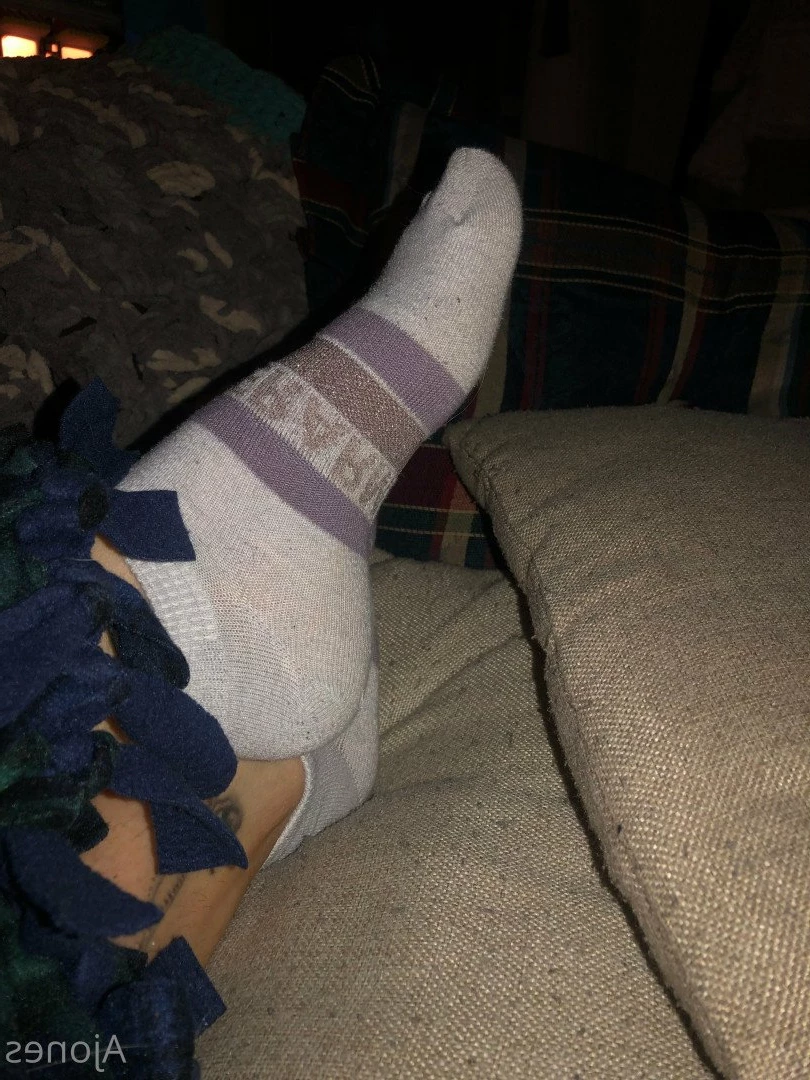 April Jones [ ajonesfeet ] Onlyfans leaked photo 3599963 on Hotleaks.tv