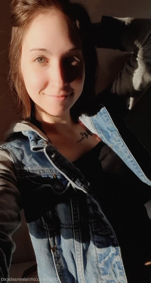 Aleena Laced [ aleenaxlaced ] Onlyfans leaked photo 5964087 on Hotleaks.tv