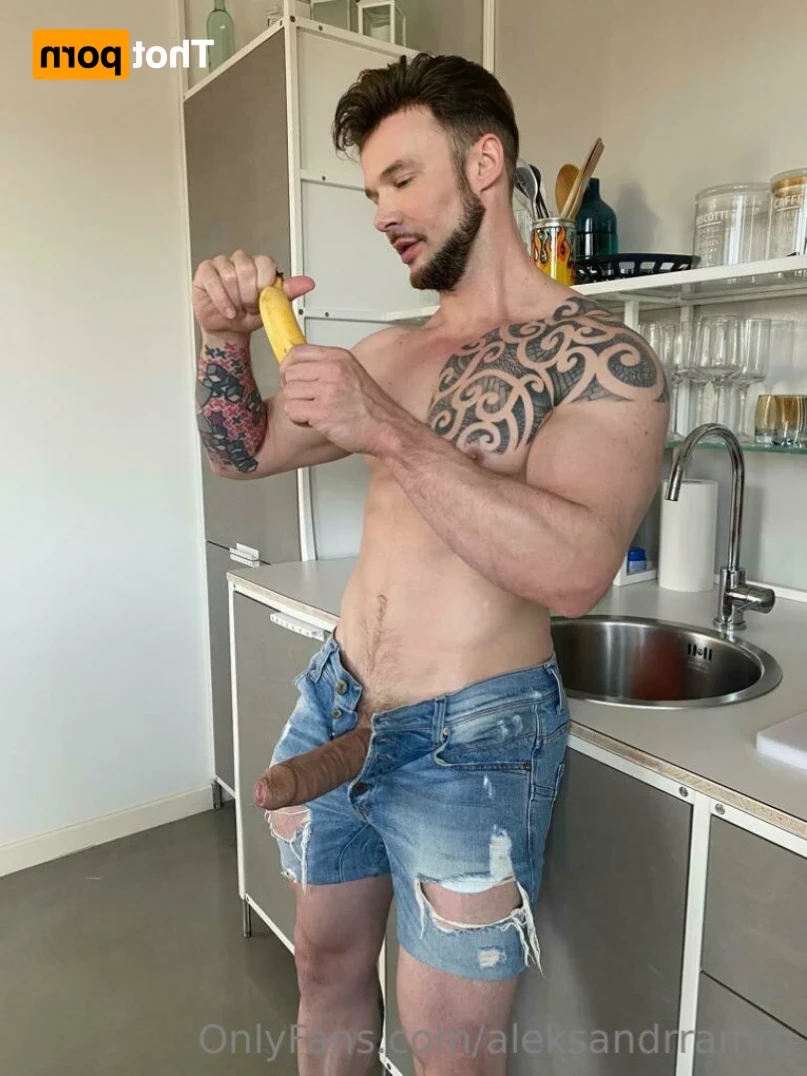 your Sasha🇺🇦 [ aleksandrramm ] Onlyfans leaked photo 14159417 on Hotleaks.tv