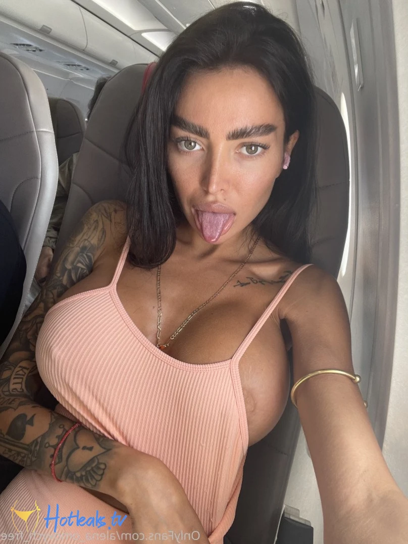 Alena ❤️‍🔥 𝓼𝓮𝔁𝔂 𝓭𝓲𝓿𝓪 👑 [ alena_omovych_free ] Onlyfans leaked  photo 3504285 on Hotleaks.tv