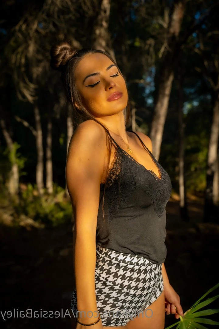 😈𝔸𝕝𝕖𝕤𝕤𝕚𝕒𝔹𝕒𝕚𝕝𝕖𝕪😈 [ alessiabailey ] Onlyfans leaked photo 3702755 on Hotleaks.tv
