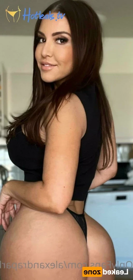 #1 SEXTNG HOTWIFE [ alexandraparker ] Onlyfans leaked photo 16041790 on Hotleaks.tv