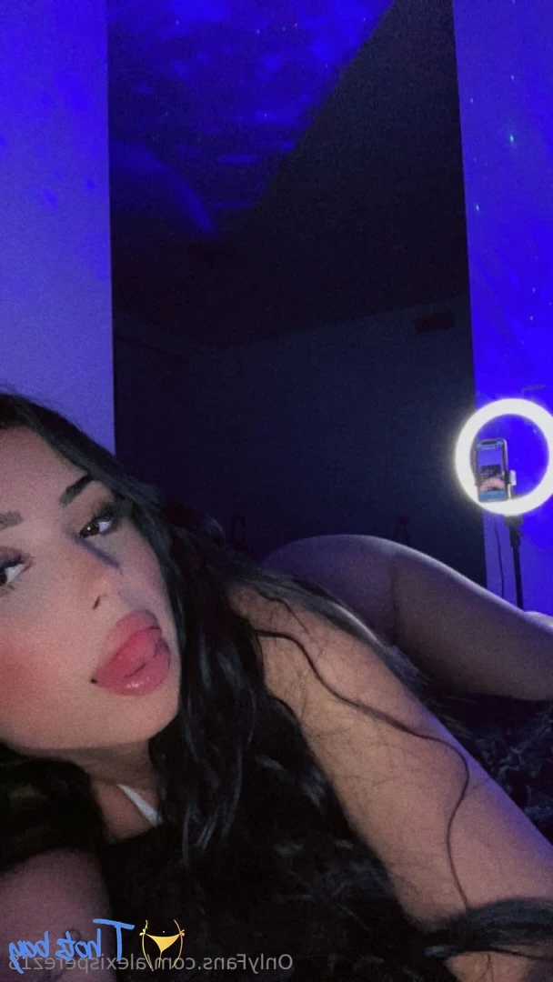 Volleyball Captain 🏐 [ alexisperez18 ] Onlyfans leaked photo 18635633 on Hotleaks.tv