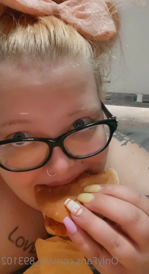 Ali [ ali_893102 ] Onlyfans leaked photo 3740296 on Hotleaks.tv