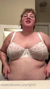 aliceeats Onlyfans leaked video 3021005 on Hotleaks.tv