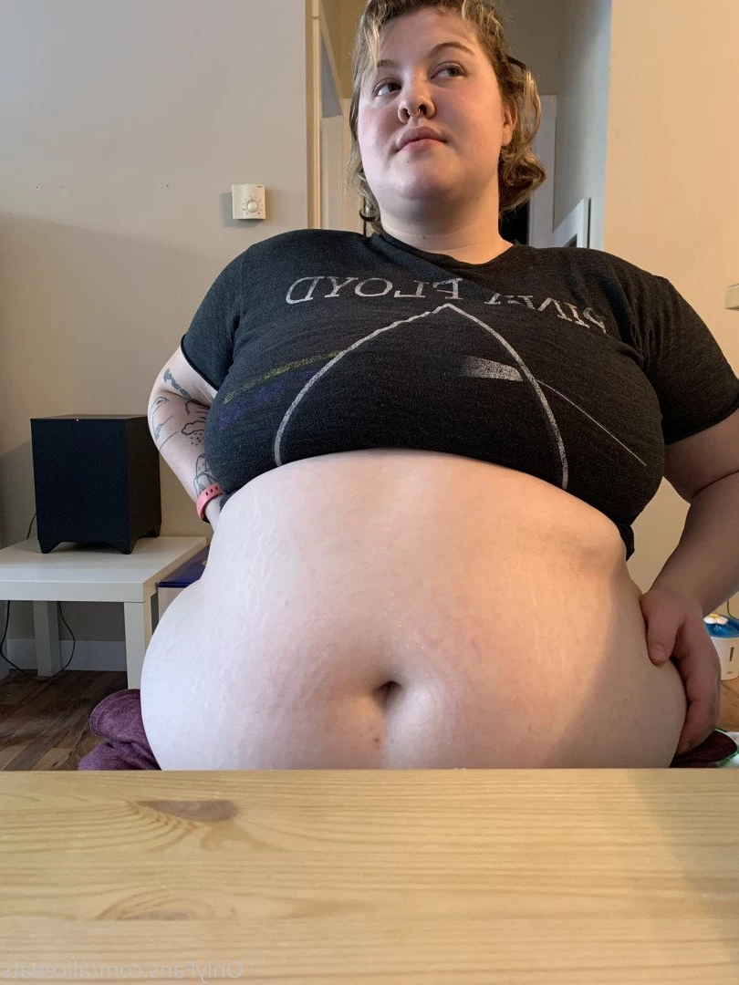 aliceeats Onlyfans leaked photo 3683113 on Hotleaks.tv