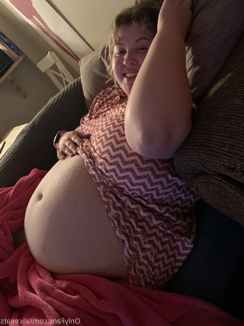 aliceeats Onlyfans leaked photo 3687825 on Hotleaks.tv