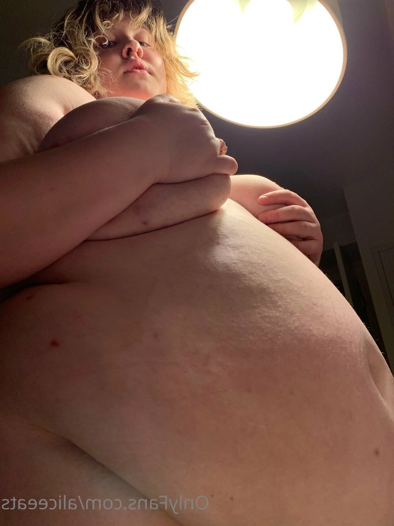 aliceeats Onlyfans leaked photo 3696697 on Hotleaks.tv