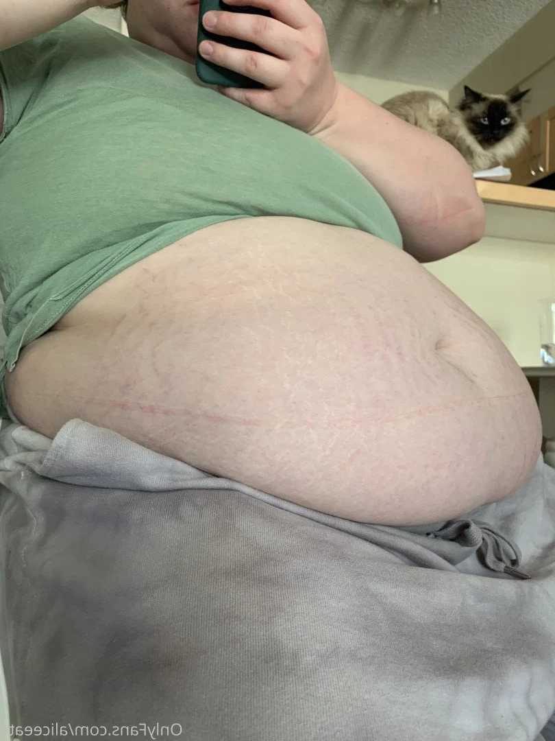 aliceeats Onlyfans leaked photo 3700130 on Hotleaks.tv