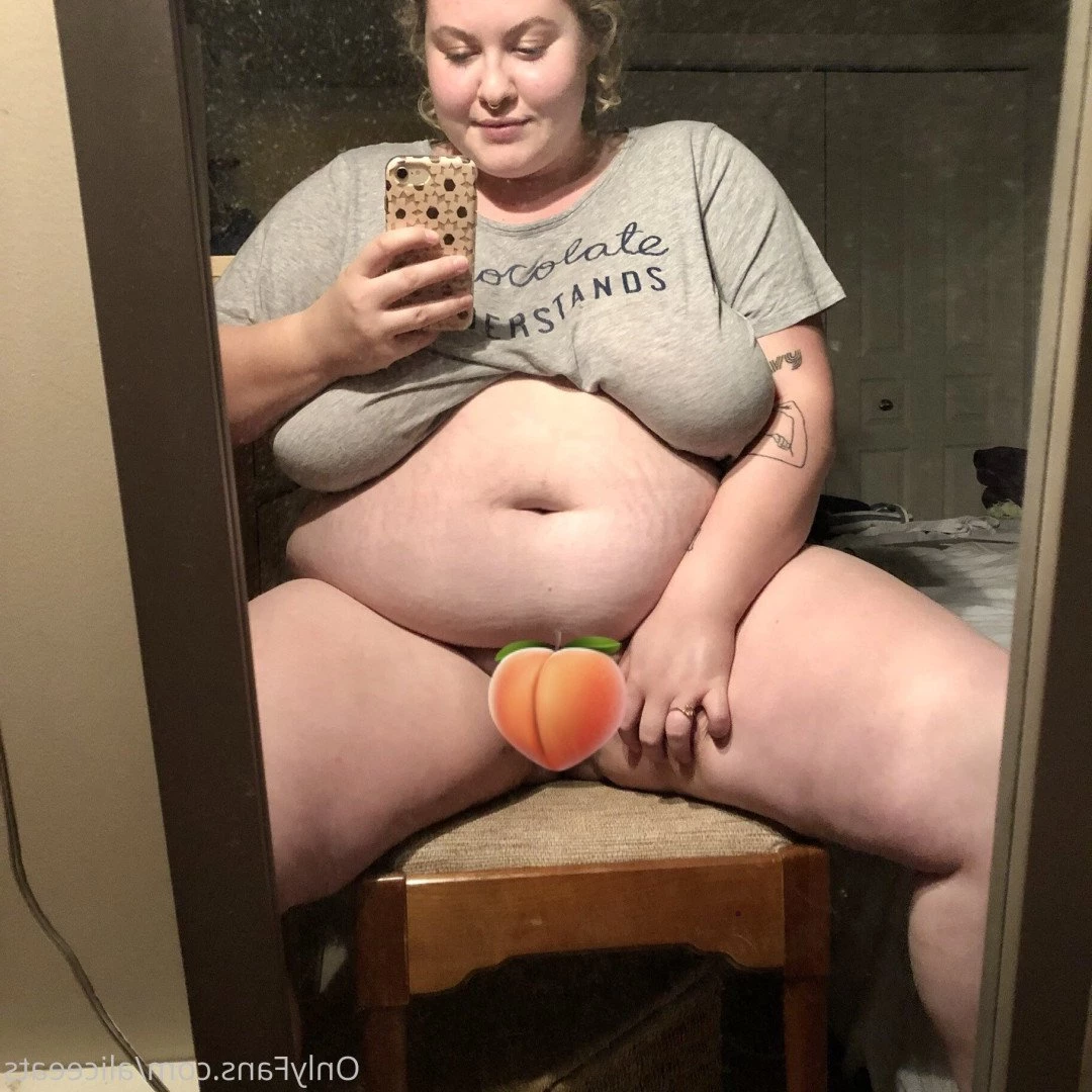 aliceeats Onlyfans leaked photo 3701083 on Hotleaks.tv