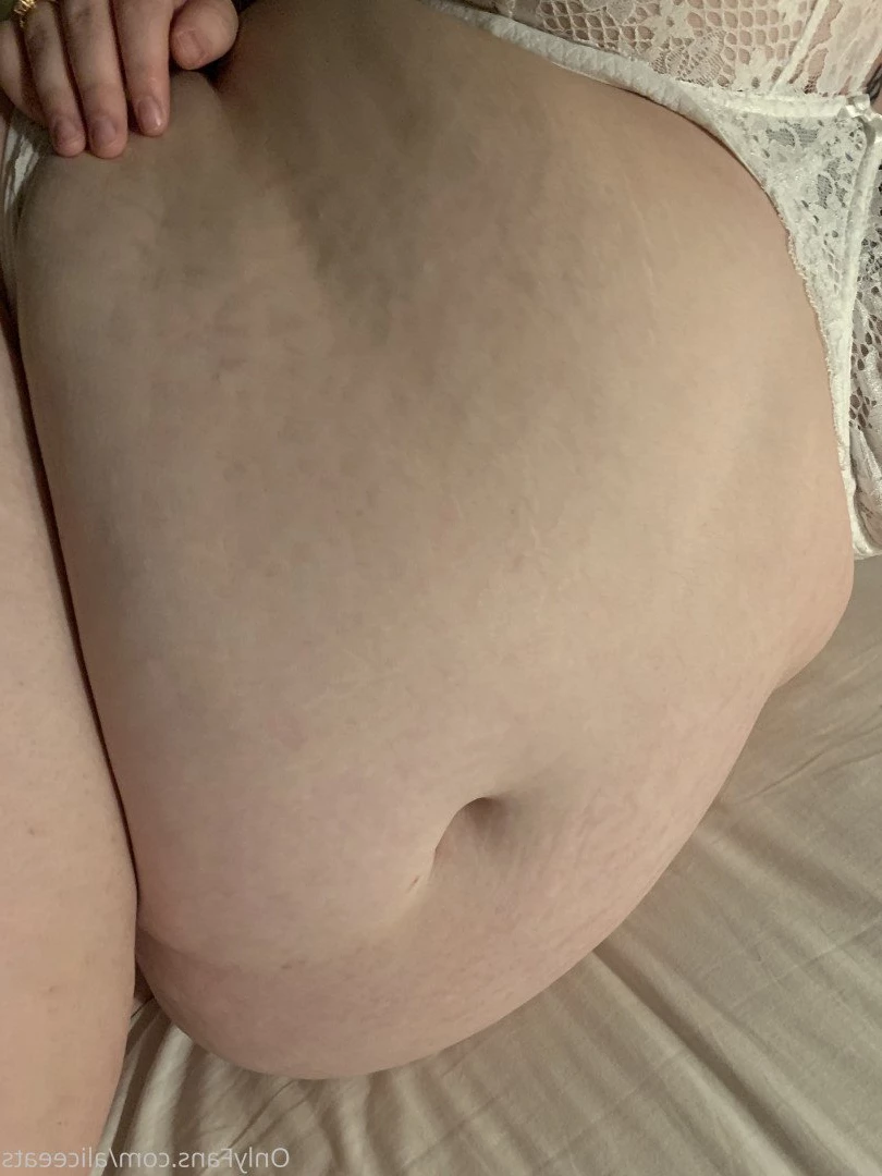 aliceeats Onlyfans leaked photo 3703208 on Hotleaks.tv