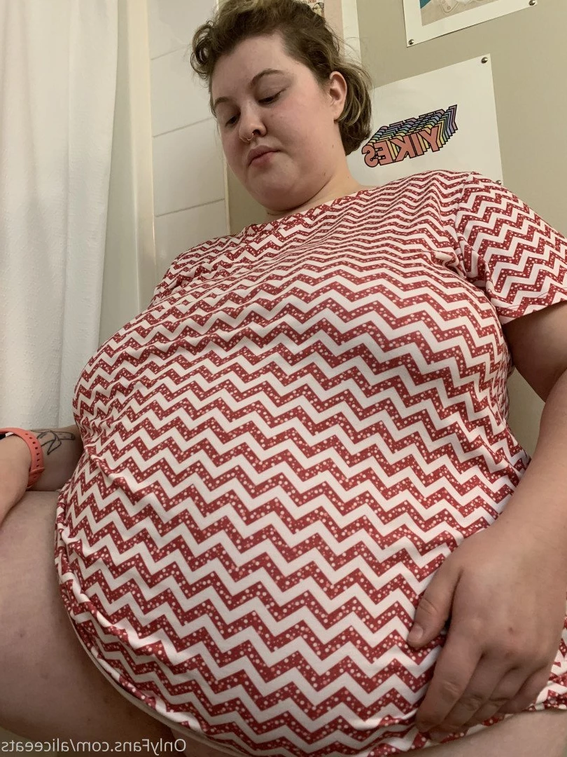aliceeats Onlyfans leaked photo 3704531 on Hotleaks.tv