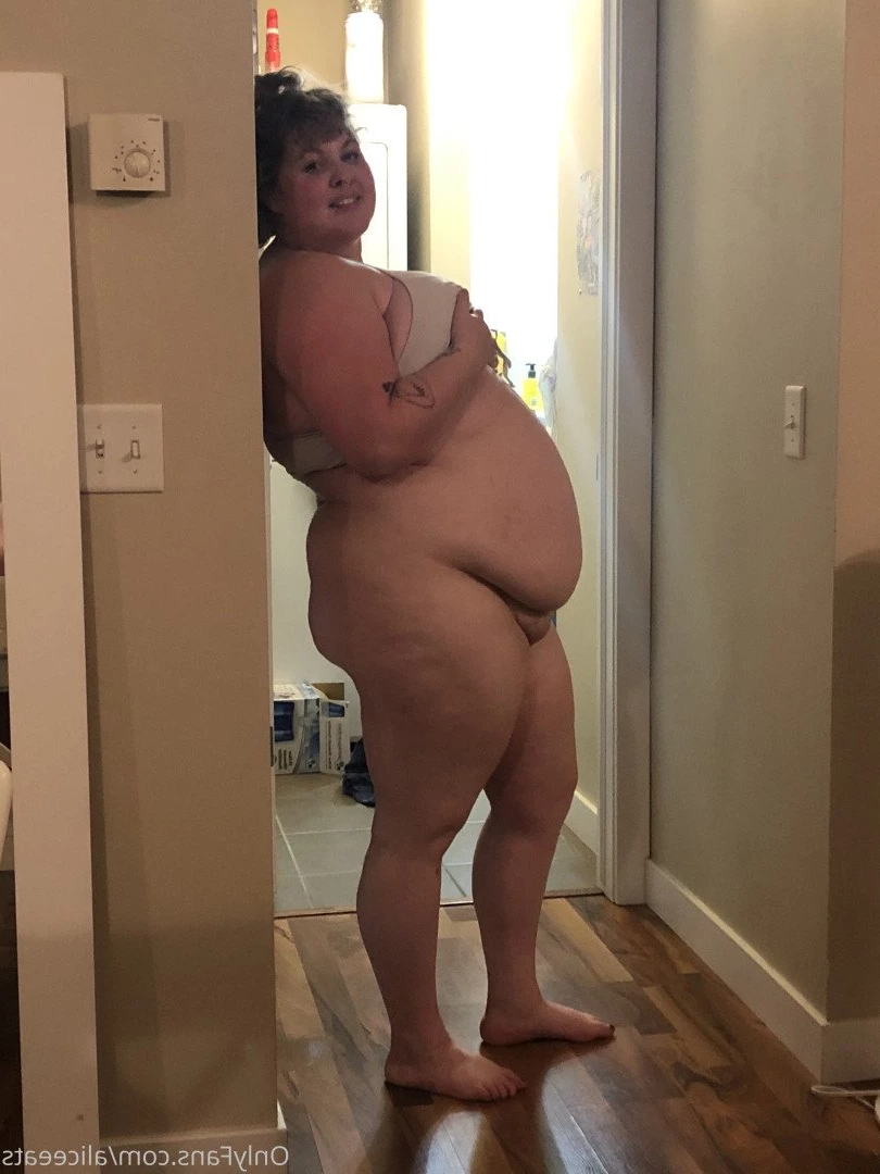 aliceeats Onlyfans leaked photo 3706157 on Hotleaks.tv
