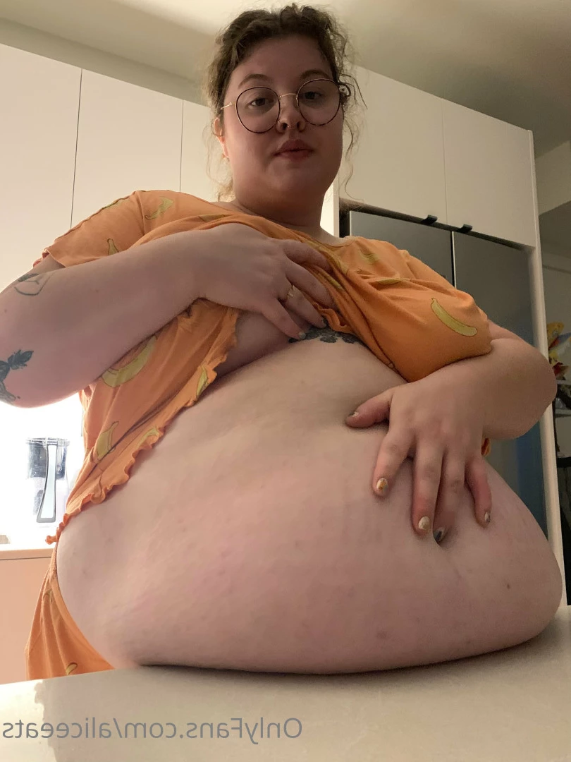 aliceeats Onlyfans leaked photo 6444071 on Hotleaks.tv