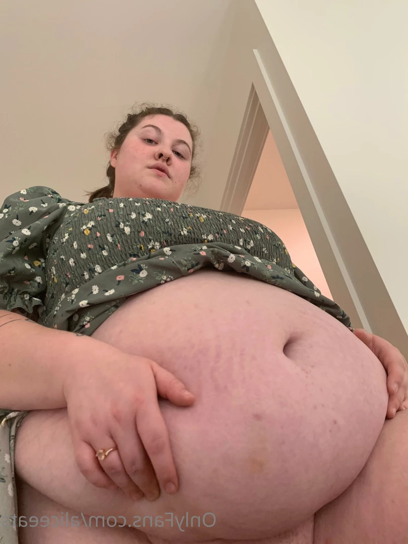 aliceeats Onlyfans leaked photo 6444135 on Hotleaks.tv