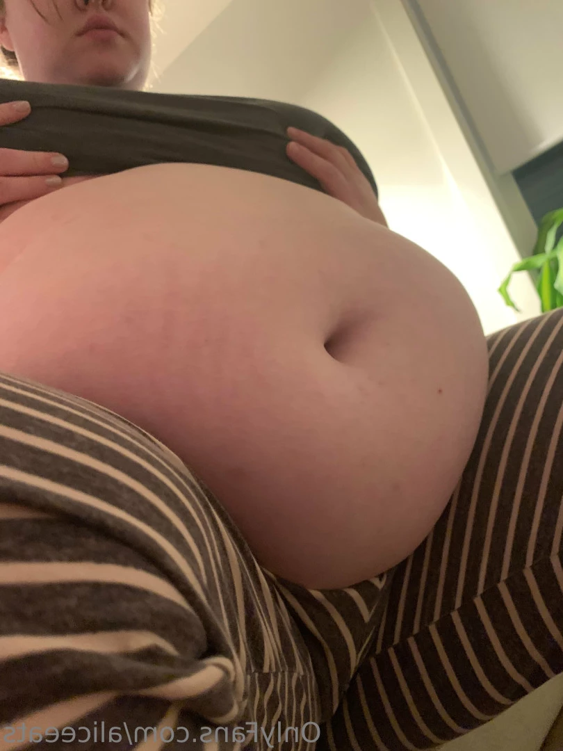 aliceeats Onlyfans leaked photo 6444142 on Hotleaks.tv