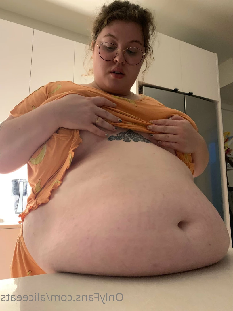 aliceeats Onlyfans leaked photo 6444182 on Hotleaks.tv