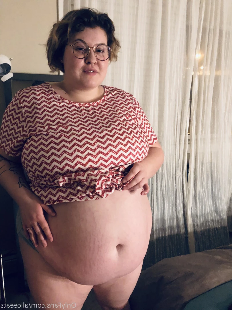 aliceeats Onlyfans leaked photo 6444488 on Hotleaks.tv