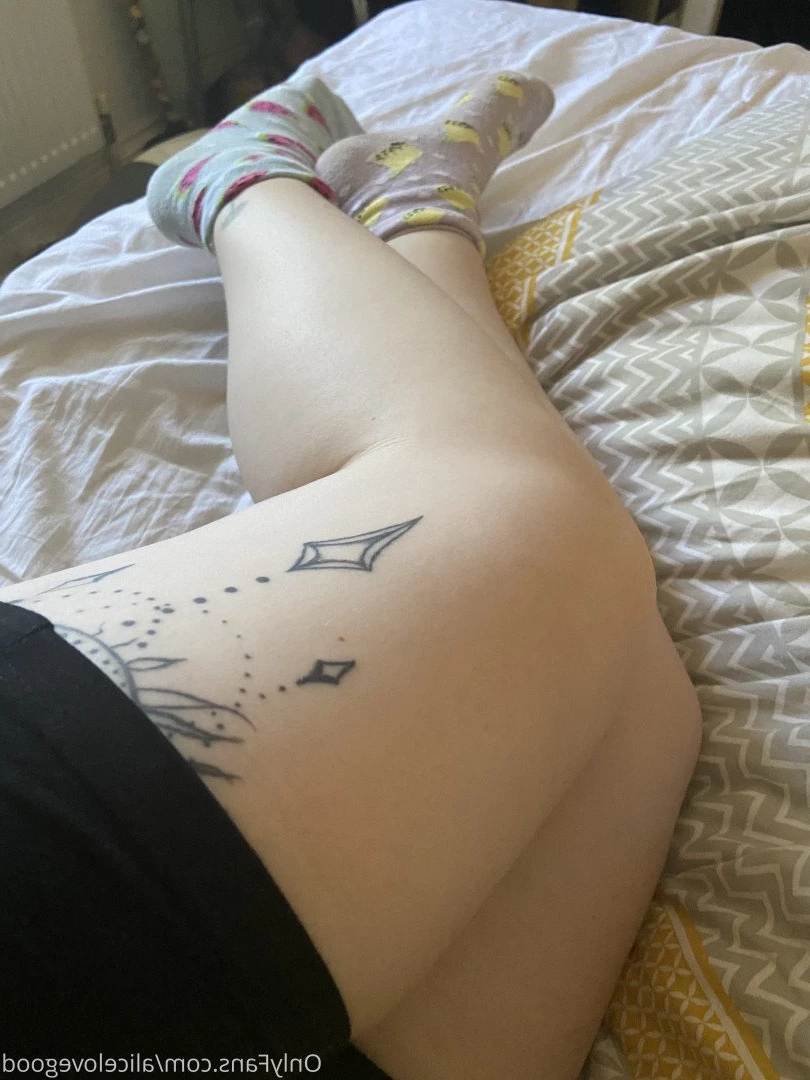 Alice Lovegood 🇬🇧 Full length on feed [ alicelovegood ] Onlyfans leaked photo 4025834 on Hotleaks.tv