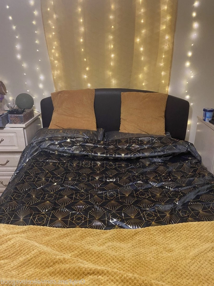 Alice Lovegood 🇬🇧 Full length on feed [ alicelovegood ] Onlyfans leaked photo 4029542 on Hotleaks.tv