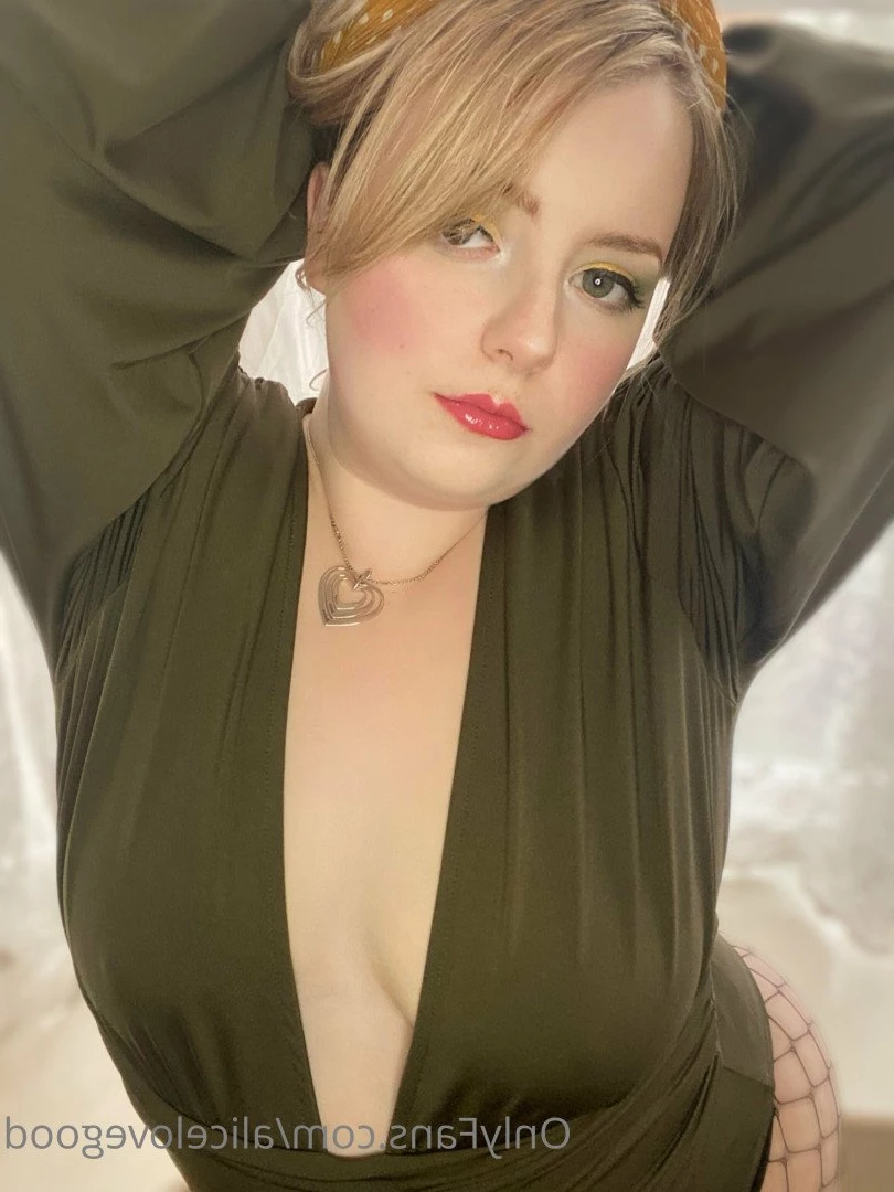 Alice Lovegood 🇬🇧 Full length on feed [ alicelovegood ] Onlyfans leaked photo 4038959 on Hotleaks.tv