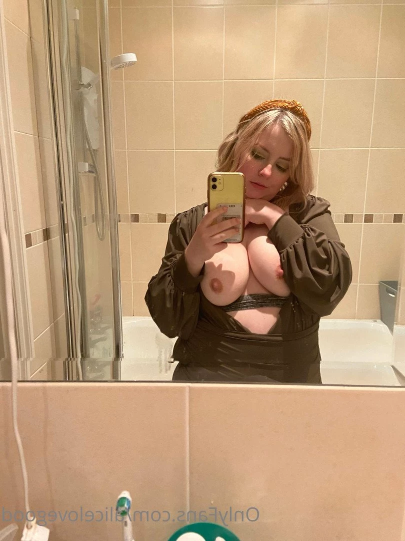 Alice Lovegood 🇬🇧 Full length on feed [ alicelovegood ] Onlyfans leaked photo 4052448 on Hotleaks.tv