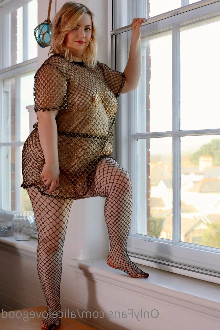 Alice Lovegood 🇬🇧 Full length on feed [ alicelovegood ] Onlyfans leaked photo 4054041 on Hotleaks.tv
