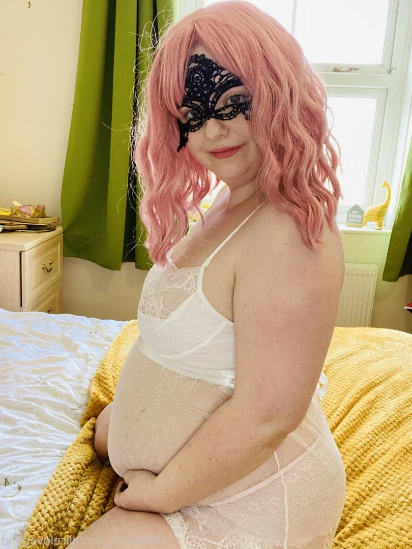 Alice Lovegood 🇬🇧 Full length on feed [ alicelovegood ] Onlyfans leaked photo 4057665 on Hotleaks.tv